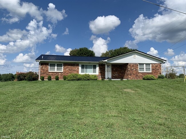 Primary Photo - 3 br, 2 bath House - 1614 Ford Rd