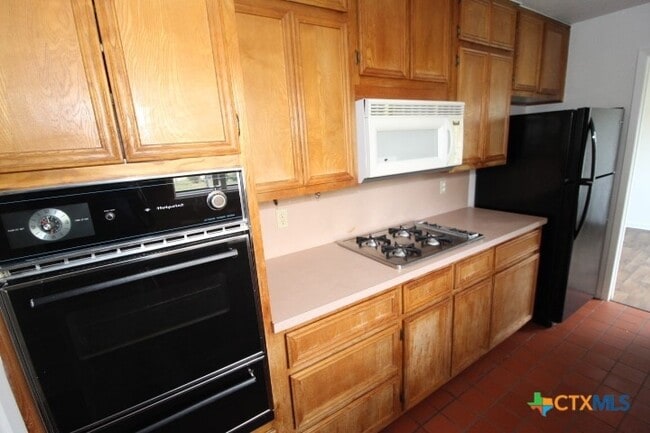 Building Photo - 502 S 9th St