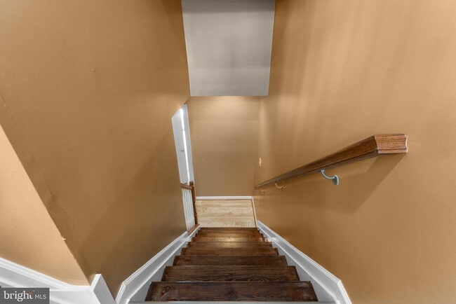 Building Photo - 15305 Kettlebaston Ln