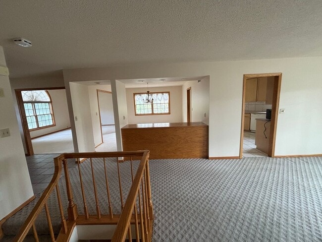 Building Photo - 154-154 Cayman St