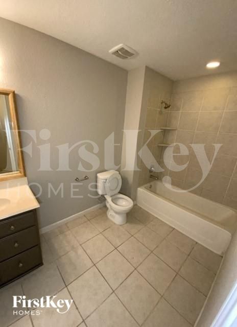 Building Photo - 6626 Hollow Harvest Ln