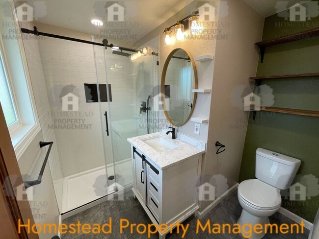 Building Photo - OUTSTANDING KEIZER LOCATION!