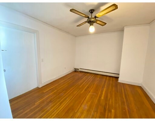 Building Photo - 748 4th St