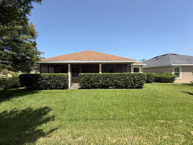 Building Photo - Grande Champion Community! BEAUTIFUL 3 Bed...