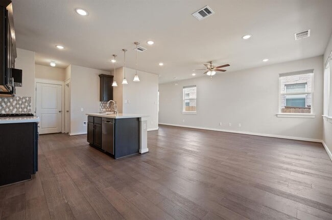 Building Photo - 2228 Rocoso Trl