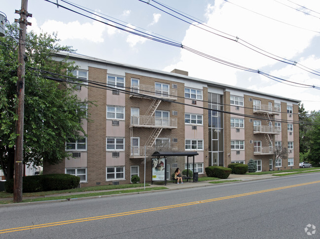 Primary Photo - Lighthouse Palisades Park Apartments