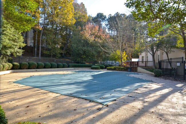 Building Photo - 1310 Old Hammond Chase