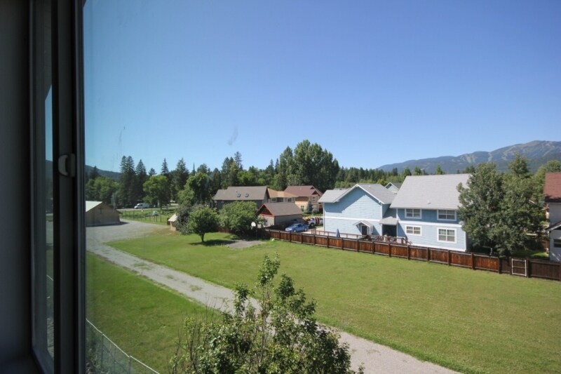 Building Photo - 110 Colorado Ave