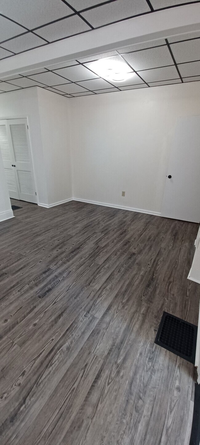 Building Photo - 203 Merrimac St