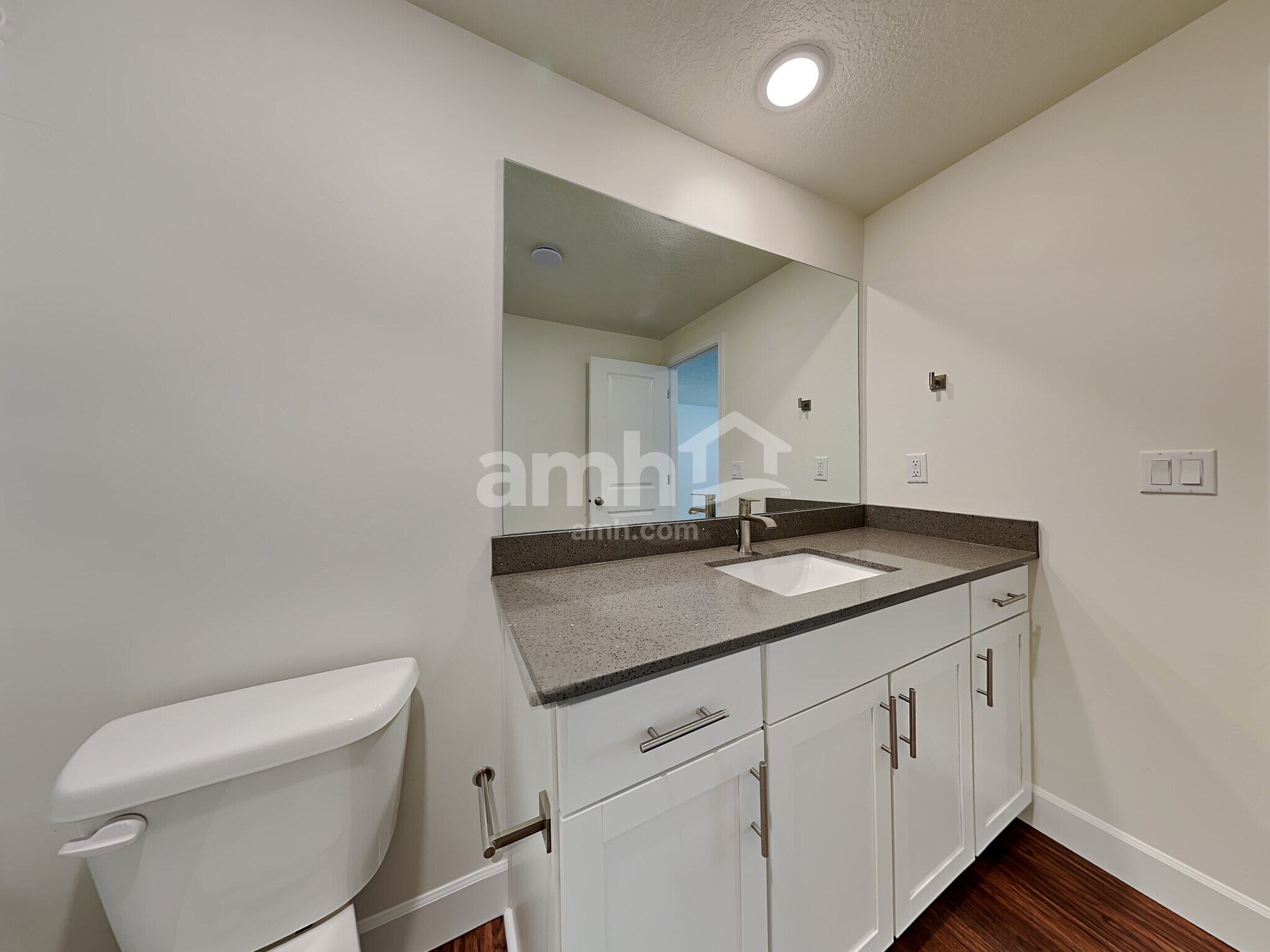 Building Photo - 6098 W Arranmore Dr