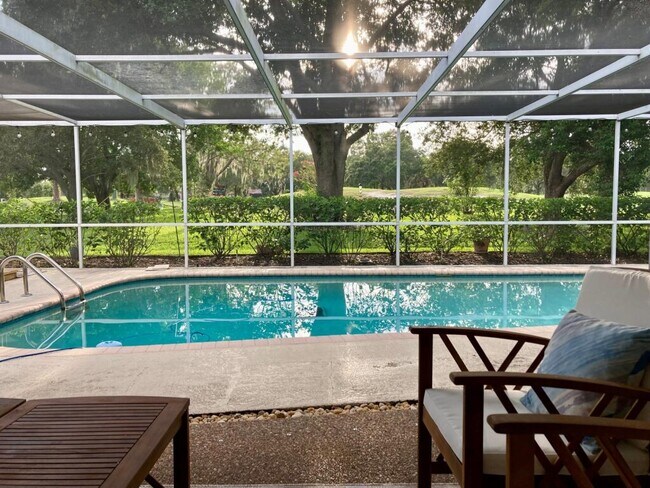 Building Photo - 2780 Landmark Dr