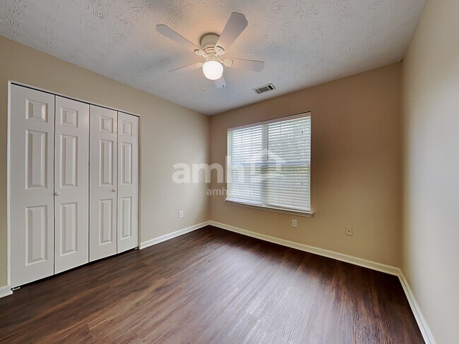 Building Photo - 448 Ash Trace Ln