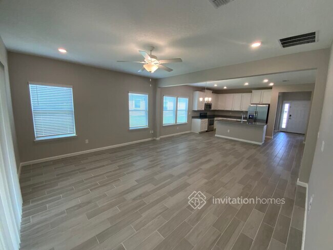 Building Photo - 9962 Lemon Grass Ln
