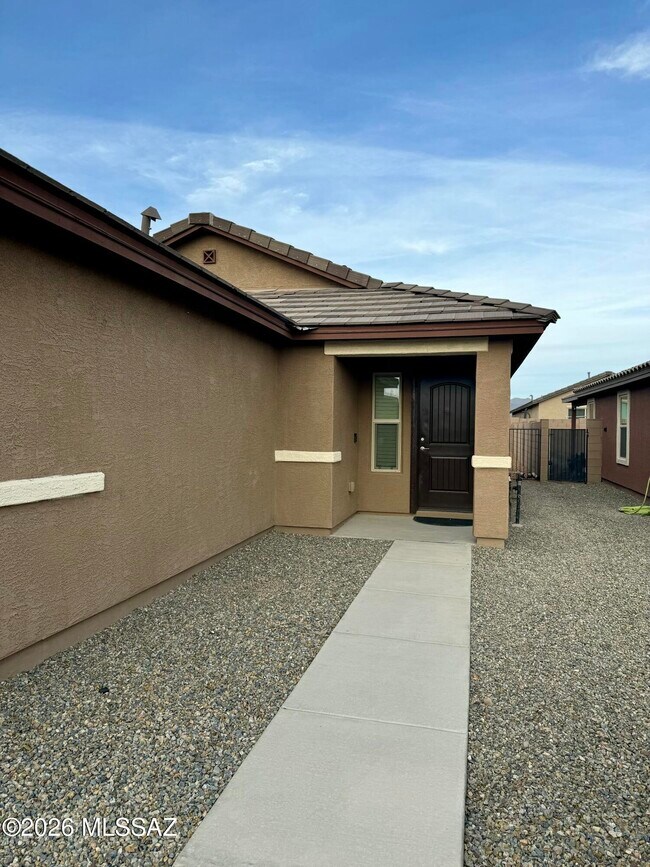 Building Photo - 10518 W Harrigan Dr