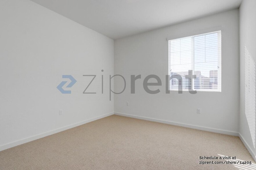 Building Photo - 1300 Renewal Ln