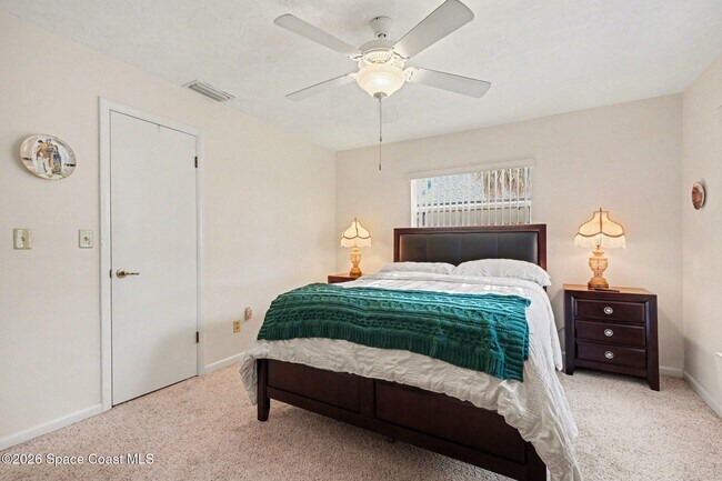 Building Photo - 108 Delvalle St