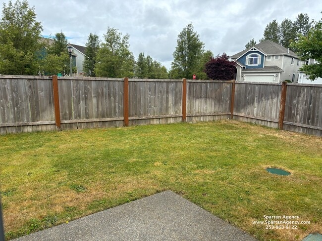 Building Photo - 18302 114th Ave E