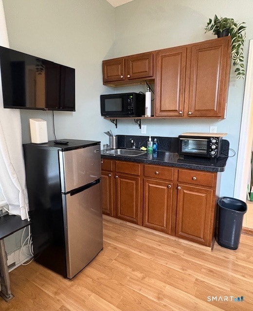 Building Photo - 74 Pearl St