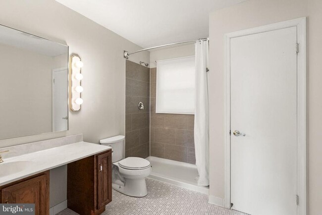 Building Photo - 13814 Leighfield St