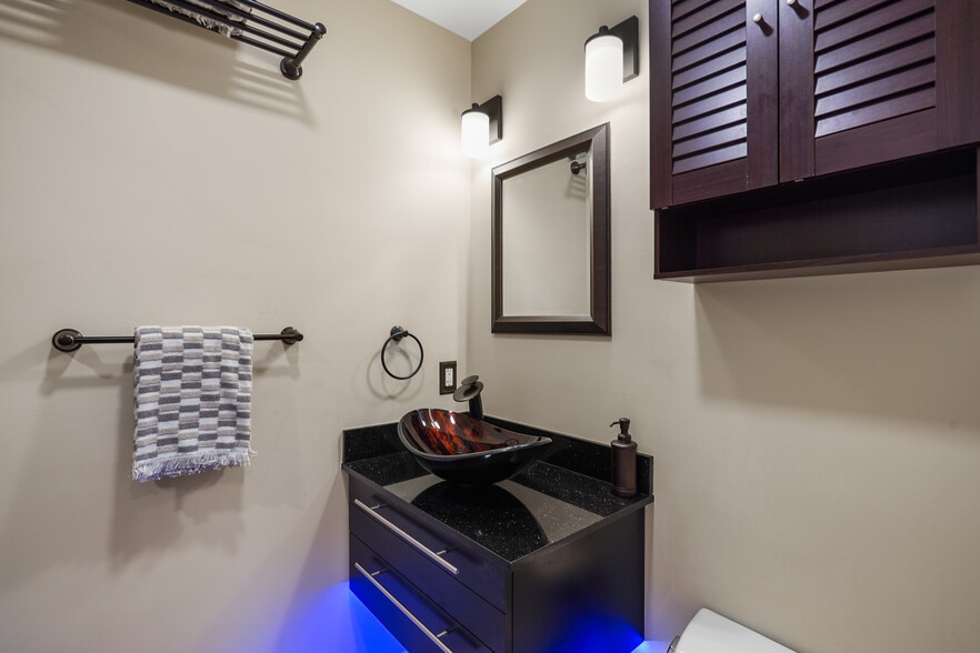 Building Photo - 4633 Marine Ave