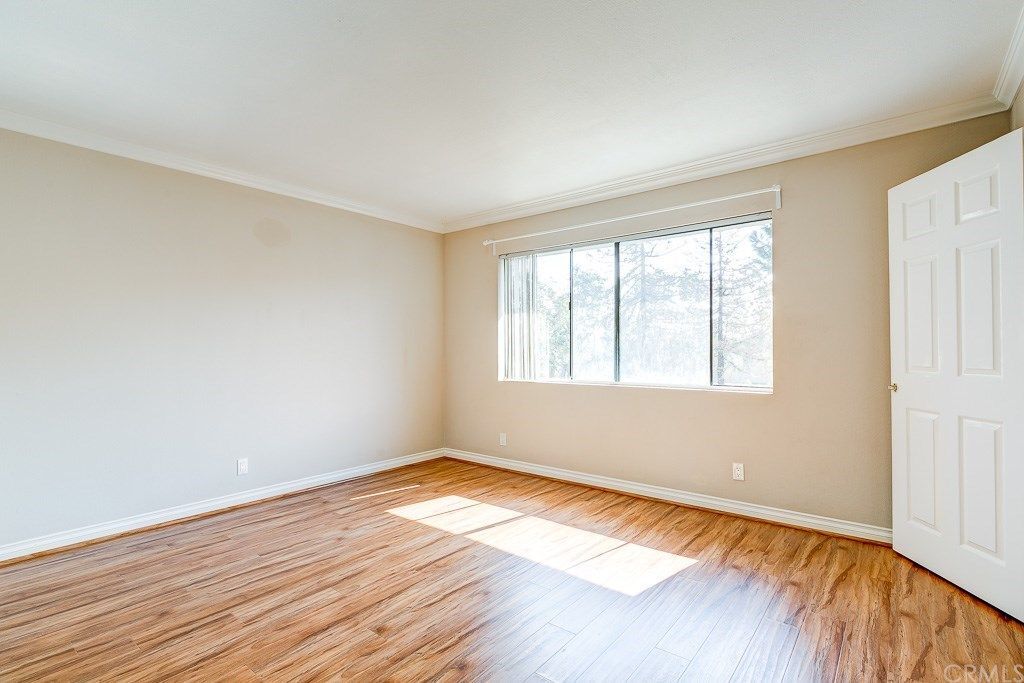 Upstairs Bedroom - 380 W Wilson St