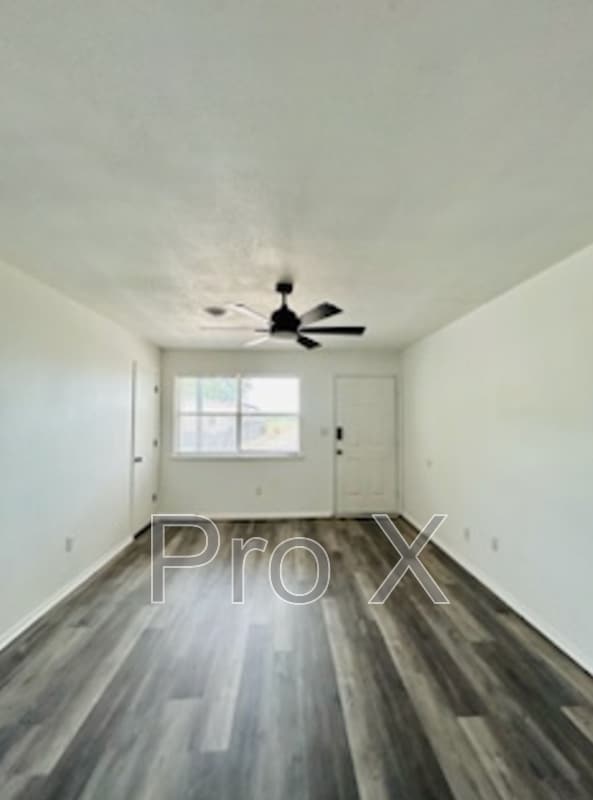 Building Photo - 1853 W Deane St