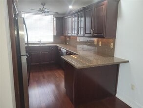 Building Photo - 2 bedroom in North Miami Beach FL 33160