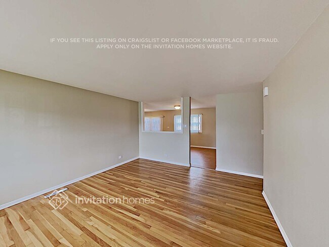 Building Photo - 15447 David Ln