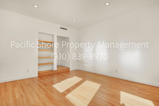 Building Photo - 543 Rose Ave