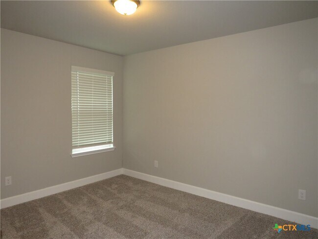 Building Photo - 5737 Redfish Ct