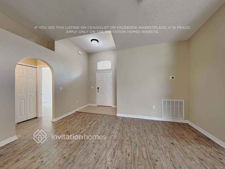 Building Photo - 3468 Sepia St