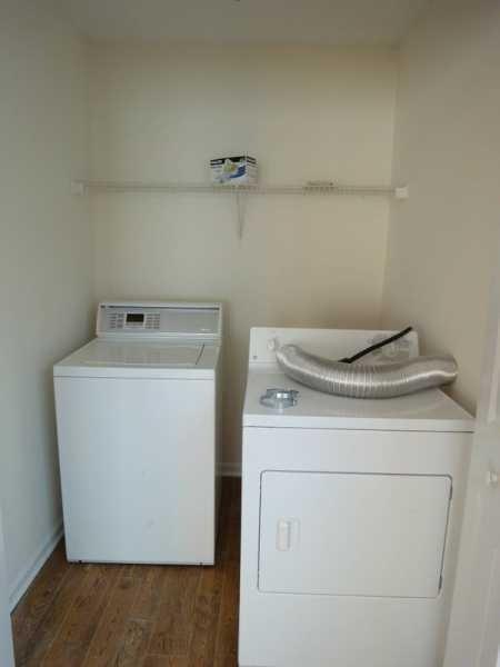 Building Photo - 4795 Brasac Dr