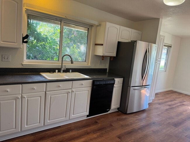 Building Photo - 5784 Brandywine Ct