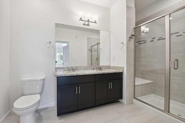Building Photo - 15700 E Jamison Dr