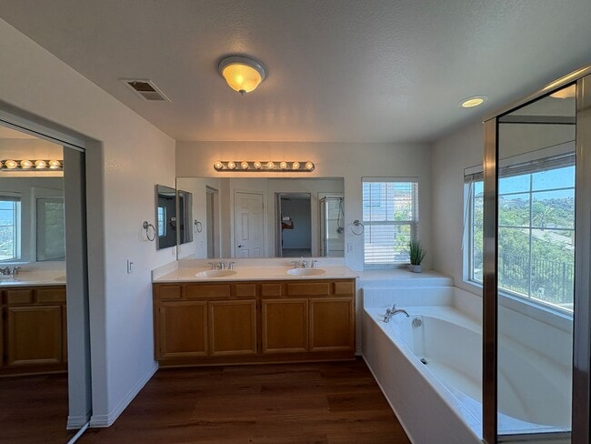 Building Photo - Welcome to this beautiful, light-filled ho...