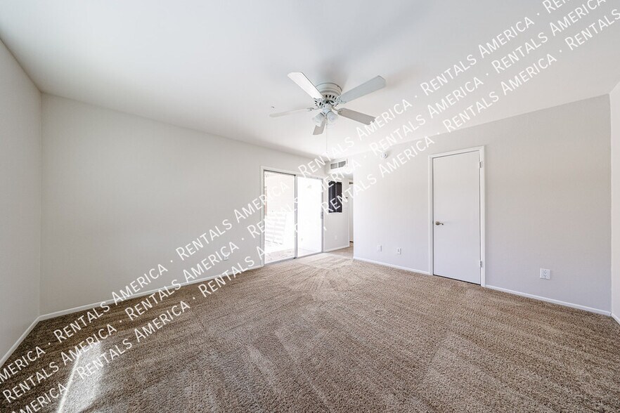 Building Photo - 2636 S Reyes