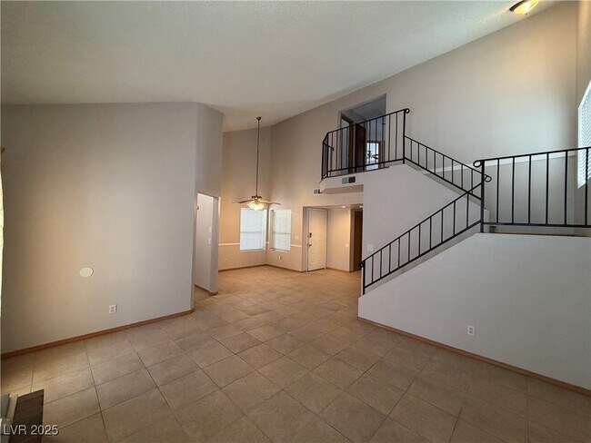 Building Photo - 516 Inness Ave