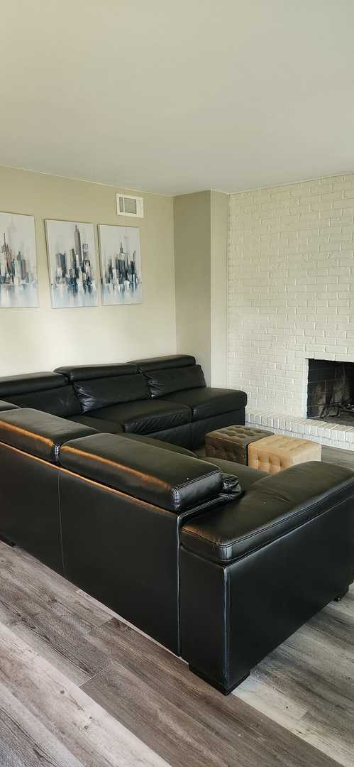 Building Photo - 5534 E Lake Dr