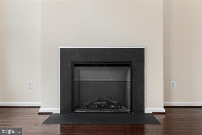 Building Photo - 109 Sequoia Dr