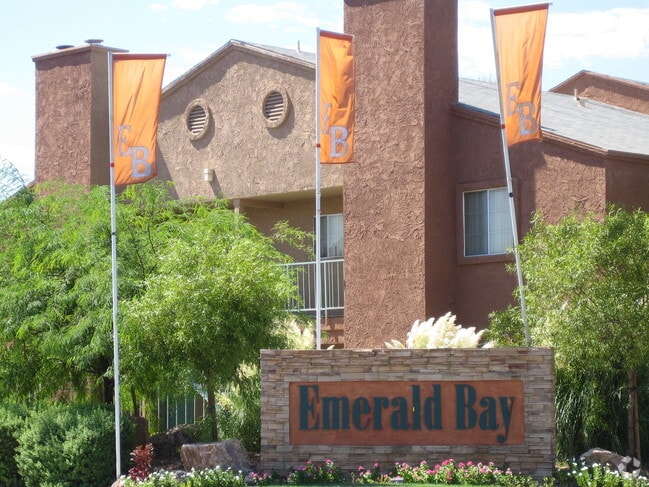 Building Photo - Emerald Bay