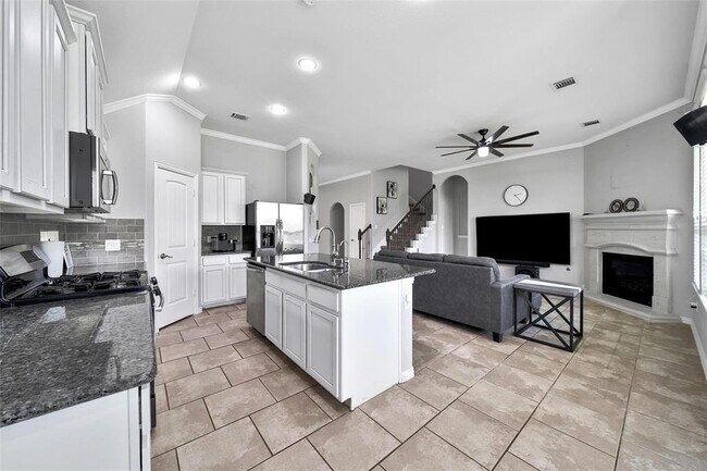 Building Photo - 21283 Lily Springs Dr
