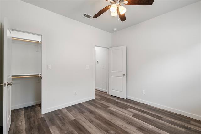 Building Photo - 1230 W Owings St