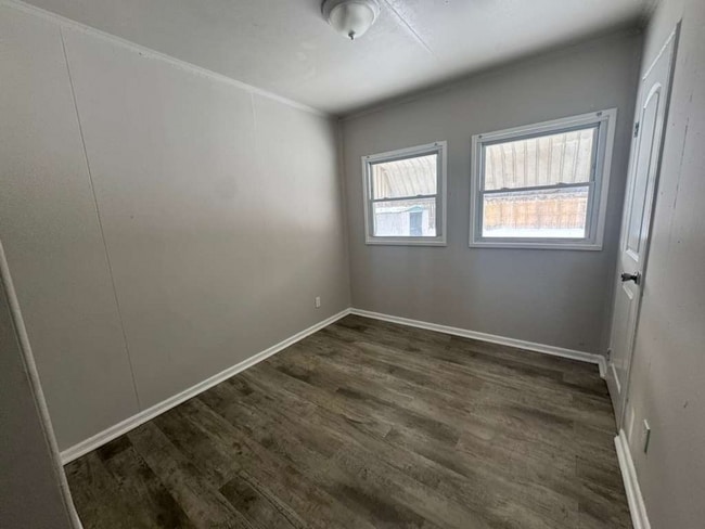 Building Photo - 4018 Tyler St