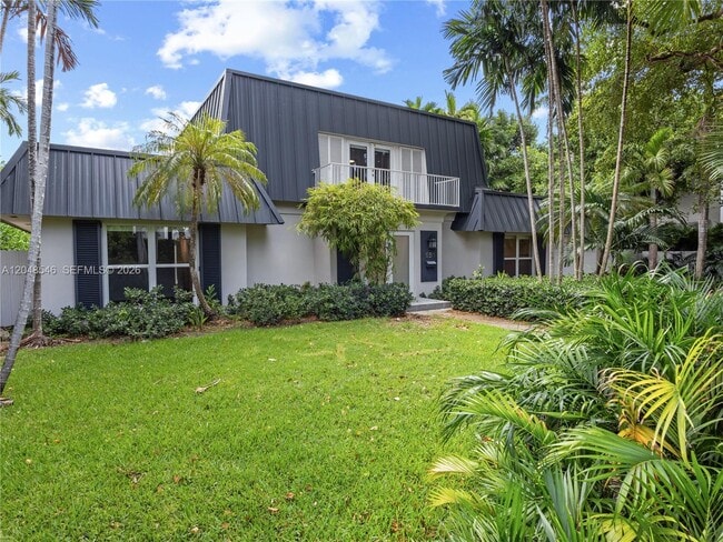 Building Photo - 651 S Mashta Dr