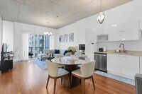 Building Photo - 137 NE 2nd Ave