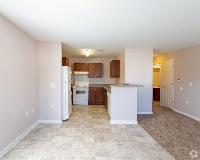 Brooke Pointe Apartments 1445 Fairington Dr NW Concord NC 28027