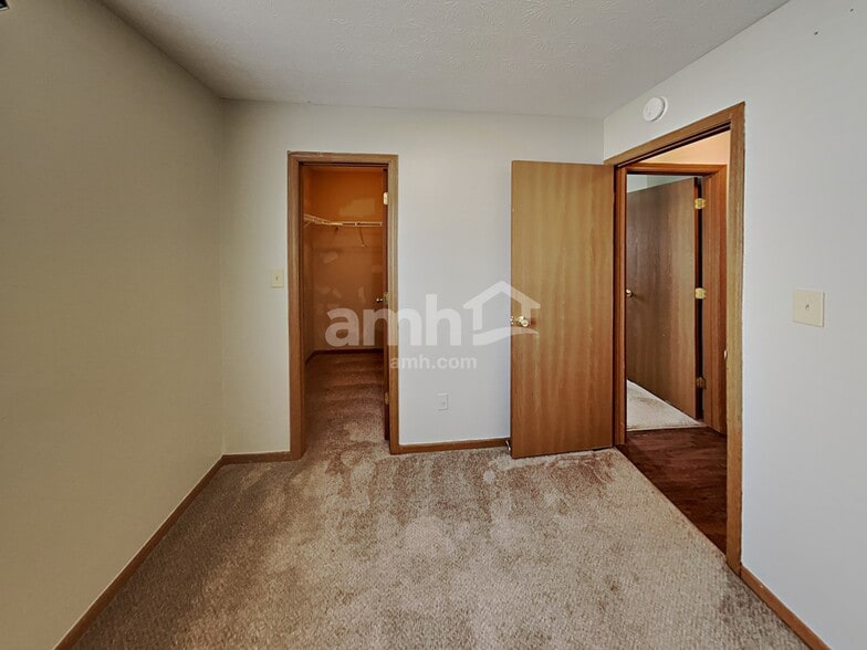 Building Photo - 1168 Fielding Ln