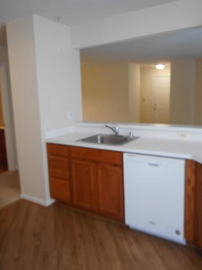 Building Photo - 108 Bayland Dr