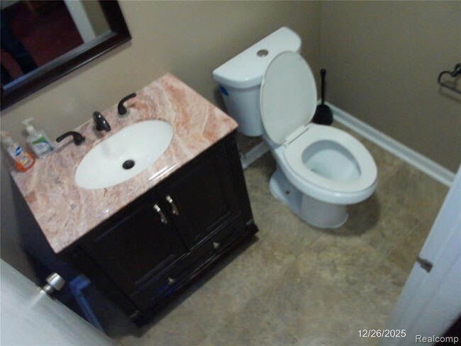 Building Photo - 4656 Toepfer Rd