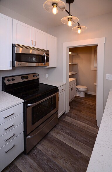 Building Photo - 2209 South 59th Street